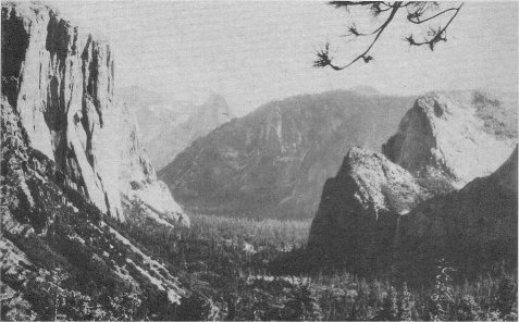 Yosemite Valley from Wawona Tunnel Overlook