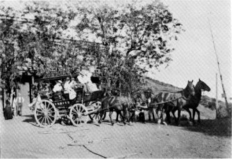 Stage “Yosemite” at Priest’s Hotel, about 1900.