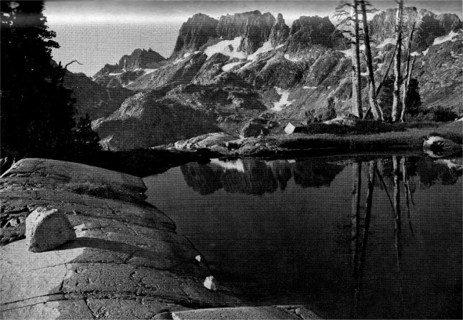 The Minarets (Philip Hyde)