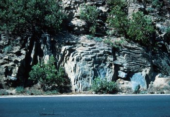 Spheroidal weathering