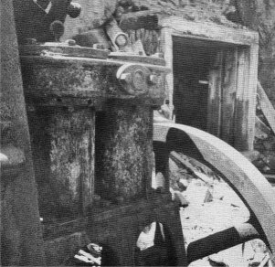 AIR COMPRESSOR, GREAT SIERRA TUNNEL