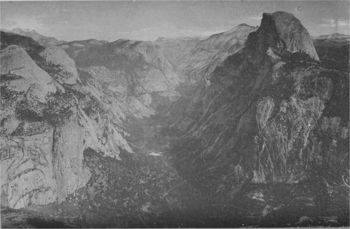 Ten-ie-ya Cañon, and surrounding mountains. From Glacier Point.