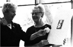 Mary Tresidder with Della Hoss and one of her linoleum prints