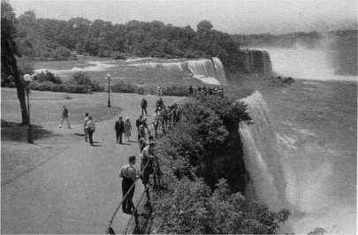 Niagara Falls (Courtesy of Niagara Falls Chamber of Commerce). Photo by F. O. Seed