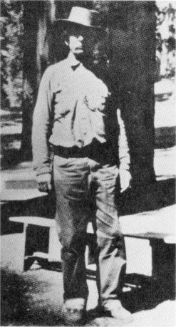 Archie Leonard