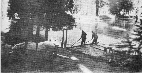 Stella Lake -- Persian Wheel in Operation