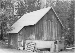 Illustration 111. Wawona slaughterhouse. Photo by Robert C. Pavlik, 1985