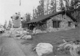 Illustration 167. Tioga Pass ranger station. Photo by Gary Higgins, 1984