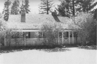 Illustration 174. Chinquapin ranger station. Photo by Paul Cloyd, 1986